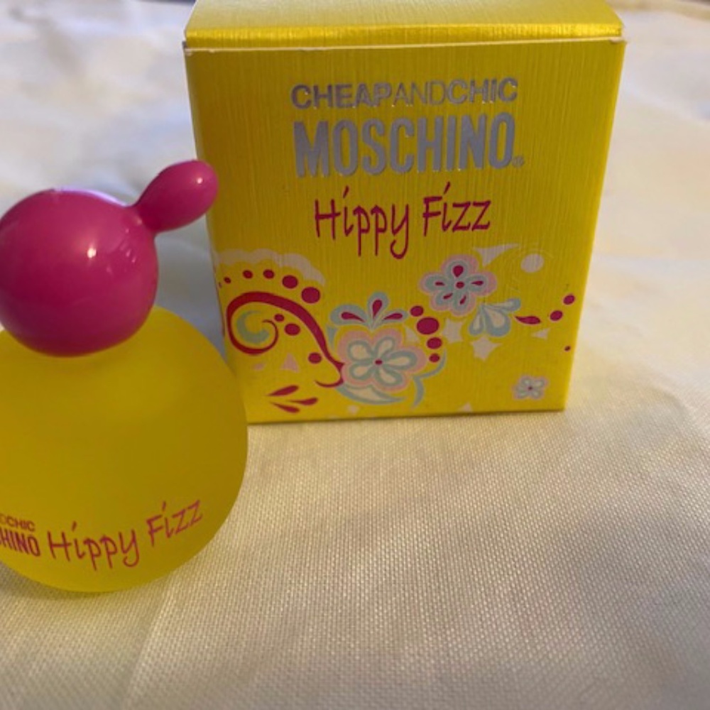 Moschino Cheap & Chic Hippy Fizz Fragrance - NWOT